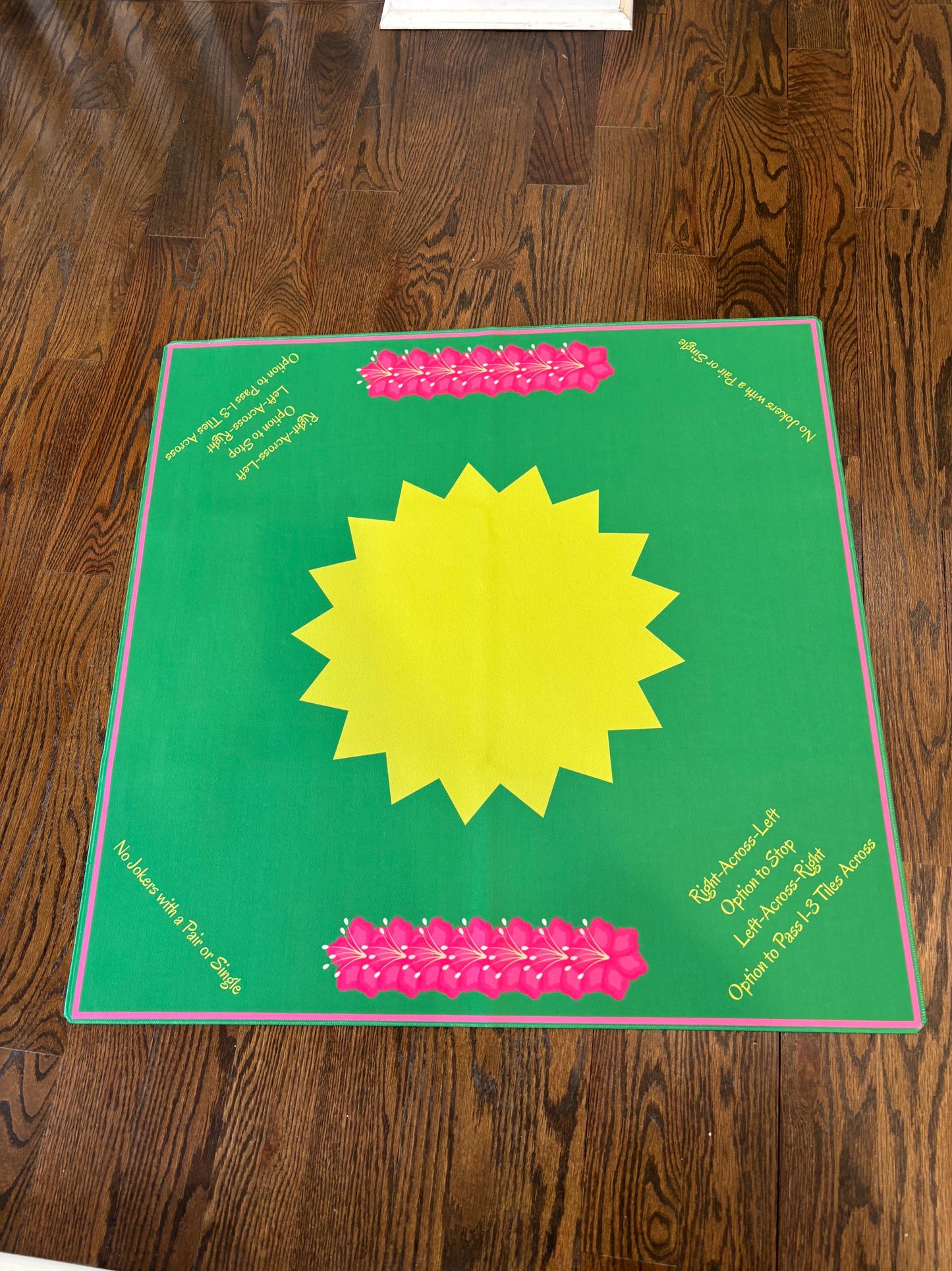 Green Sunshine Mahjong Mat with Instructions: Mahj Game Tabletop (31.5-inch)